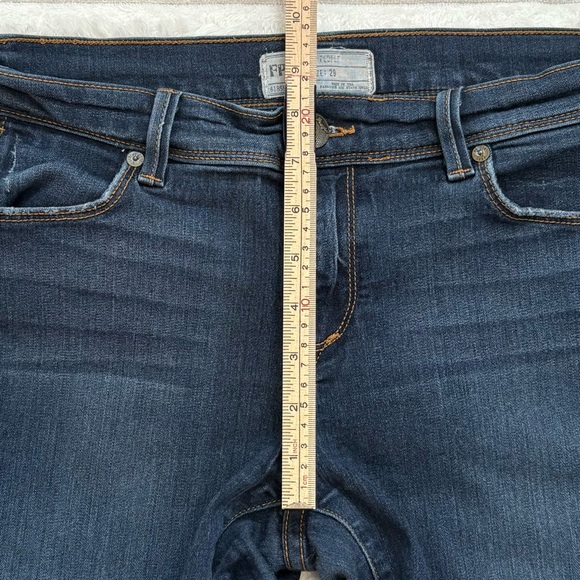 FREE PEOPLE Jeans Mid Rise Skinny Jeans Size 29 - Picture 9 of 11